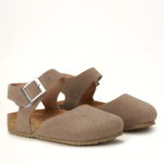 Astrid Sandal